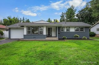 943 Oxford Street, Downers Grove, IL 60516