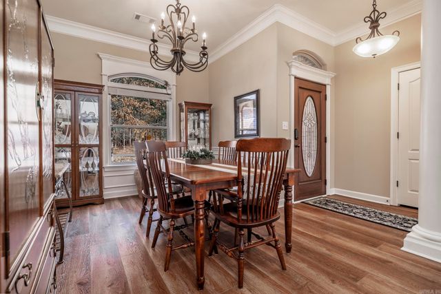 33 illescas Way, Hot Springs Village, AR 71909