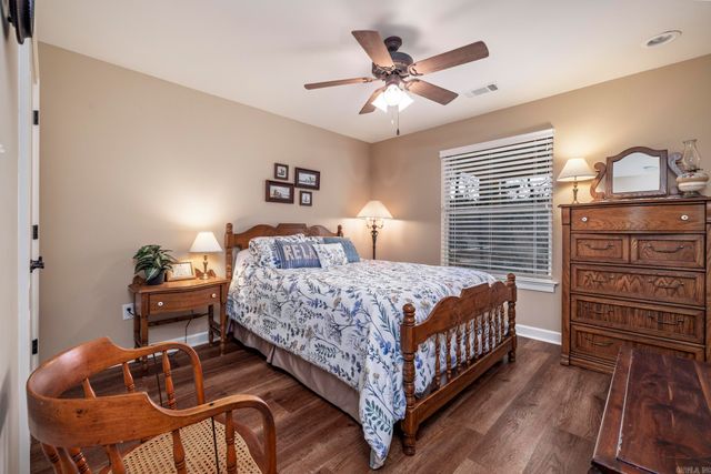 33 illescas Way, Hot Springs Village, AR 71909