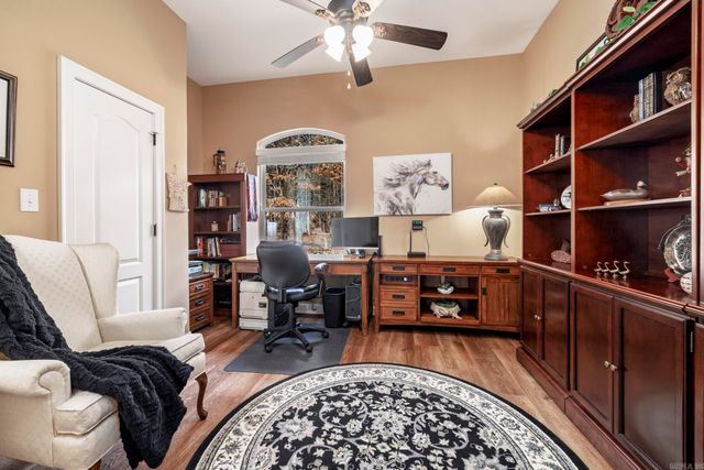 33 illescas Way, Hot Springs Village, AR 71909