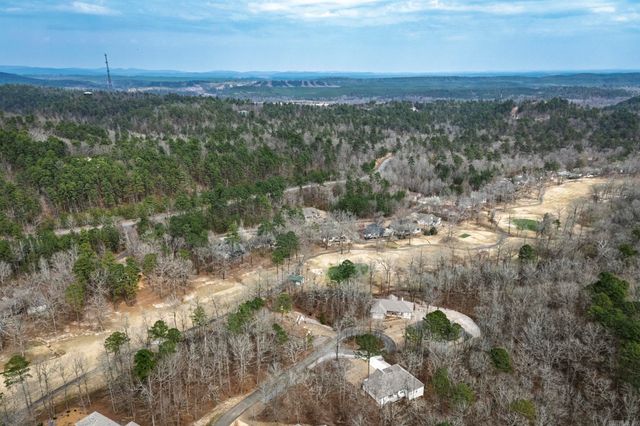 33 illescas Way, Hot Springs Village, AR 71909