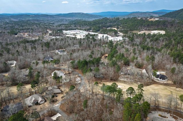 33 illescas Way, Hot Springs Village, AR 71909