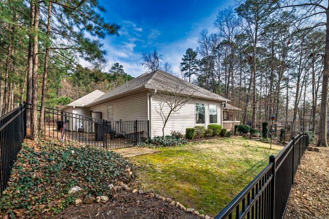 33 illescas Way, Hot Springs Village, AR 71909
