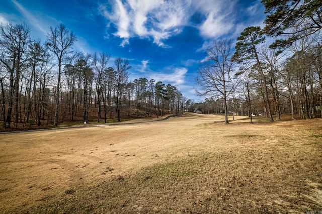 33 illescas Way, Hot Springs Village, AR 71909