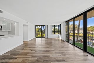 799 Jeffery Street 202, Boca Raton, FL 33487