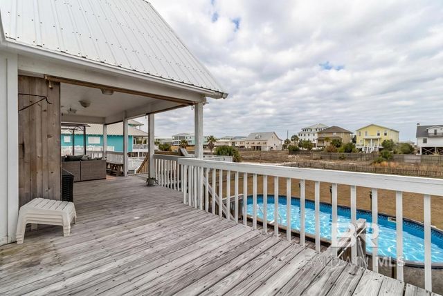 1355 W Lagoon Avenue, Gulf Shores, AL 36542