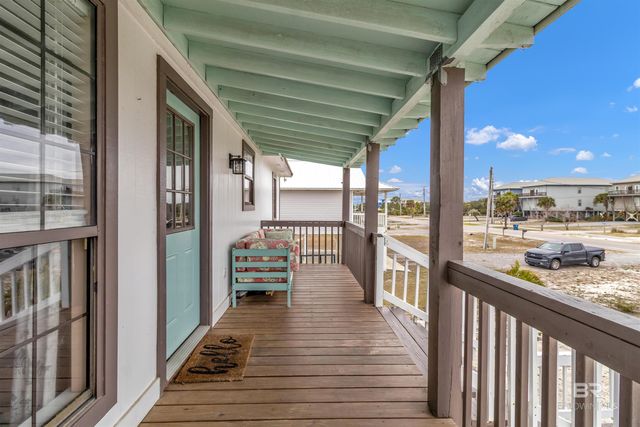 1355 W Lagoon Avenue, Gulf Shores, AL 36542