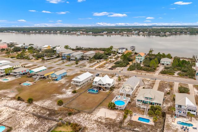 1355 W Lagoon Avenue, Gulf Shores, AL 36542