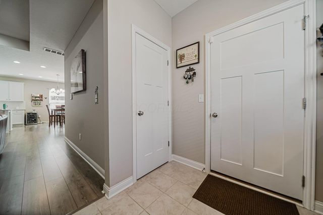 3475 Jessica Lane S, Powell, OH 43065