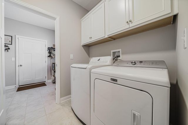3475 Jessica Lane S, Powell, OH 43065