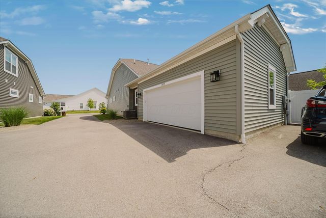 3475 Jessica Lane S, Powell, OH 43065