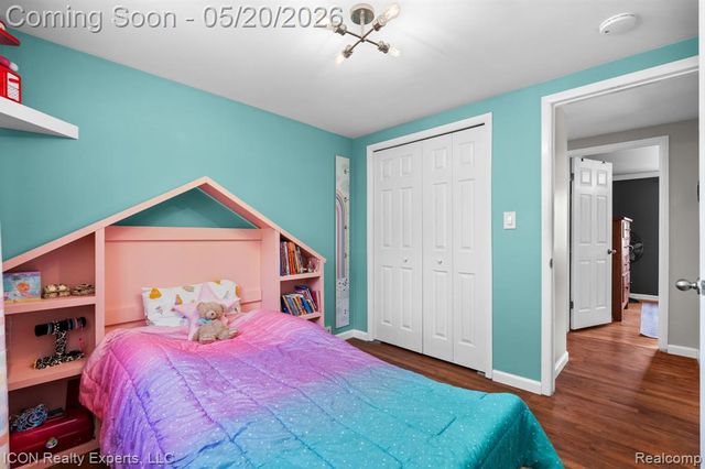 23516 Kim Drive, Clinton Township, MI 48035