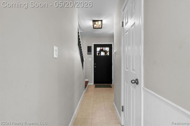 23516 Kim Drive, Clinton Township, MI 48035