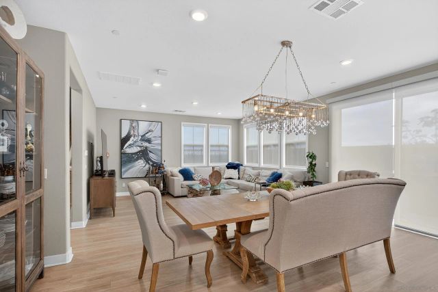 1733 Artemisia Ct, Carlsbad, CA 92011