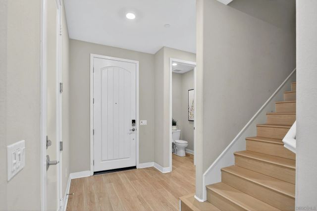 1733 Artemisia Ct, Carlsbad, CA 92011
