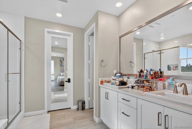 1733 Artemisia Ct, Carlsbad, CA 92011