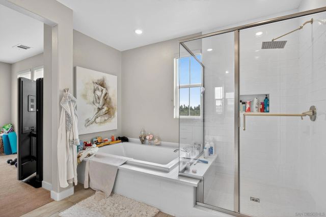1733 Artemisia Ct, Carlsbad, CA 92011