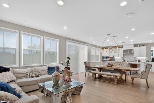 1733 Artemisia Ct, Carlsbad, CA 92011
