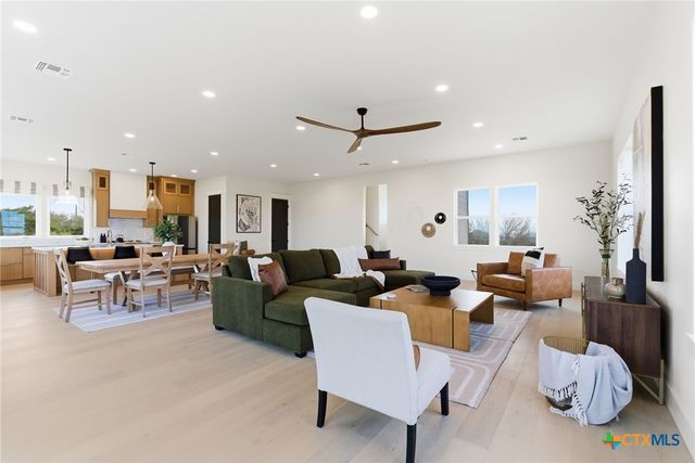 3140 Westview Drive, Canyon Lake, TX 78133