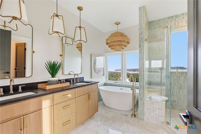 3140 Westview Drive, Canyon Lake, TX 78133