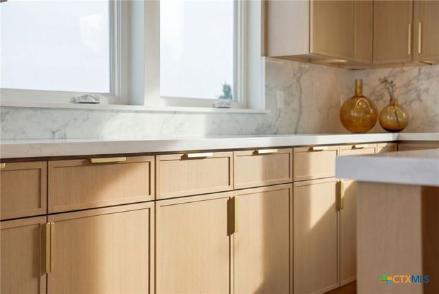 3140 Westview Drive, Canyon Lake, TX 78133