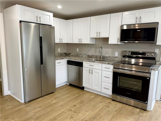 44 Veto Street, Providence, RI 02908