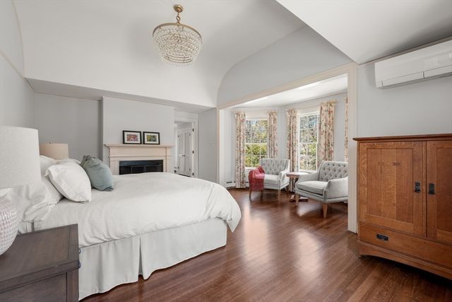 103 Canton Ave, Milton, MA 02186