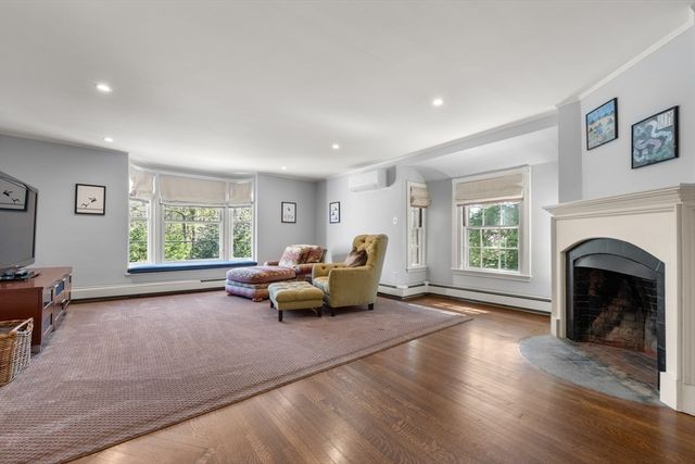 103 Canton Ave, Milton, MA 02186