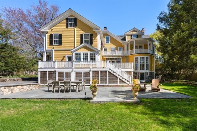 103 Canton Ave, Milton, MA 02186
