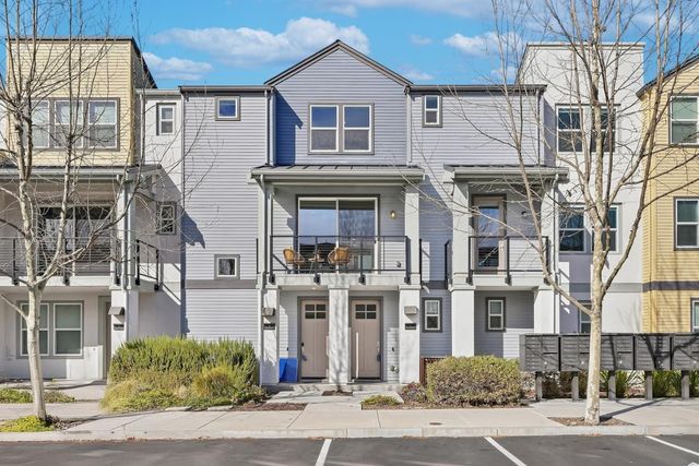 875 Cotati Terrace 4, Sunnyvale, CA 94085