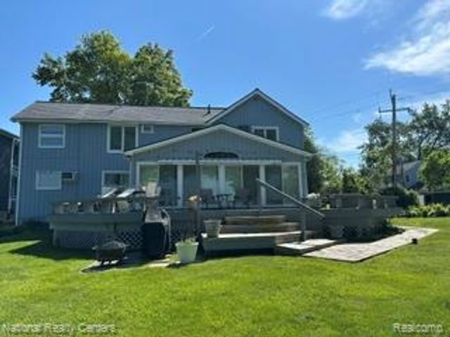 3453 Ormond Road, White Lake, MI 48383