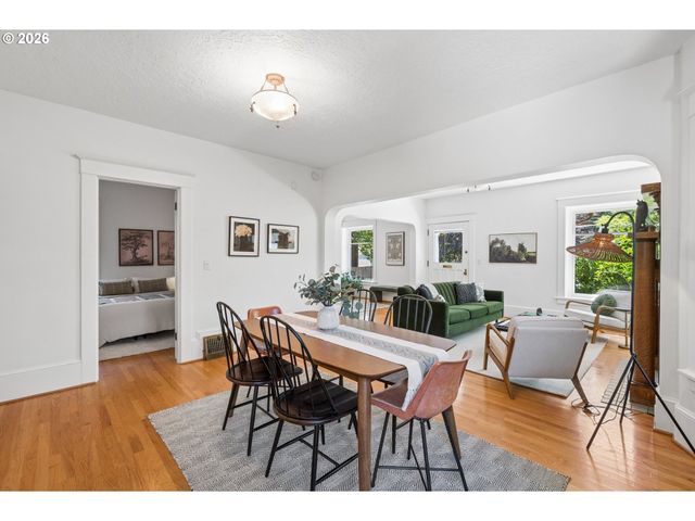 535 N SIMPSON St, Portland, OR 97217