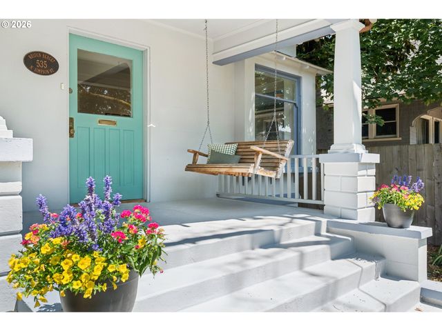535 N SIMPSON St, Portland, OR 97217