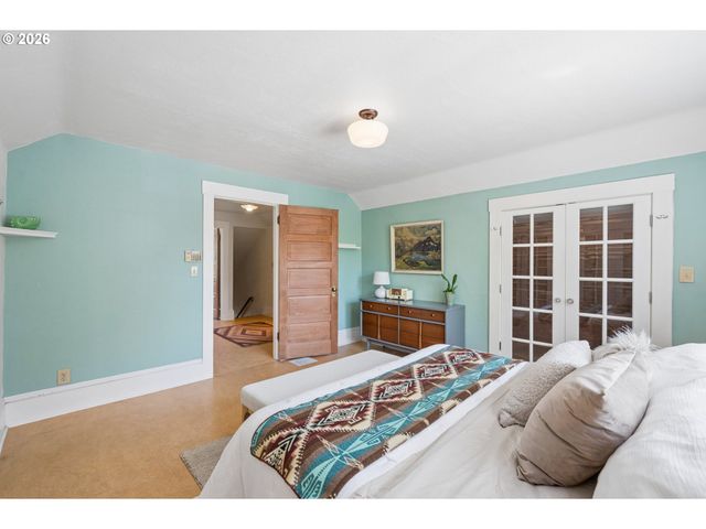535 N SIMPSON St, Portland, OR 97217