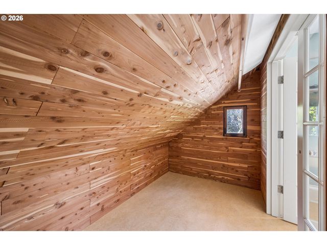 535 N SIMPSON St, Portland, OR 97217