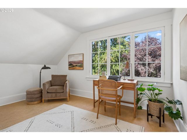 535 N SIMPSON St, Portland, OR 97217