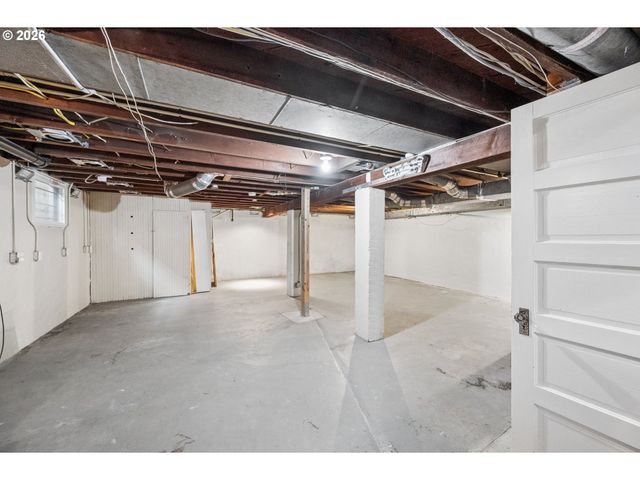 535 N SIMPSON St, Portland, OR 97217