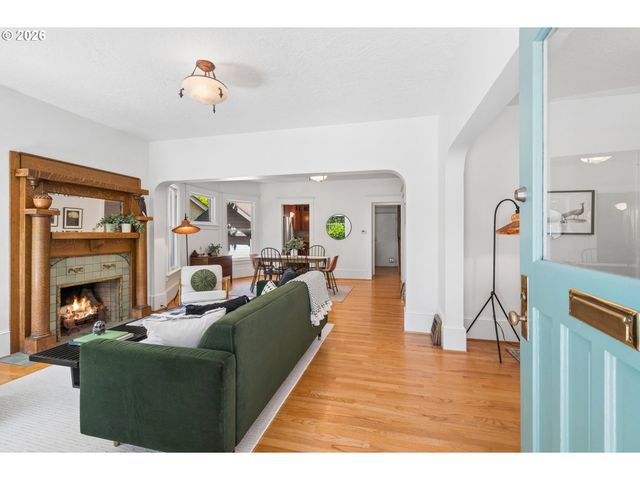 535 N SIMPSON St, Portland, OR 97217