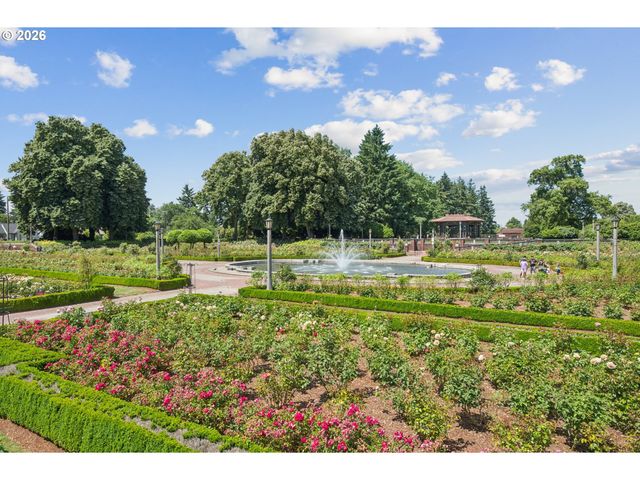 535 N SIMPSON St, Portland, OR 97217