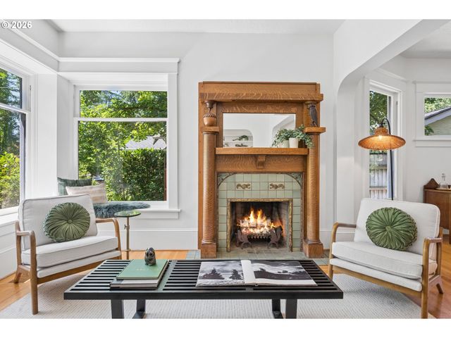 535 N SIMPSON St, Portland, OR 97217