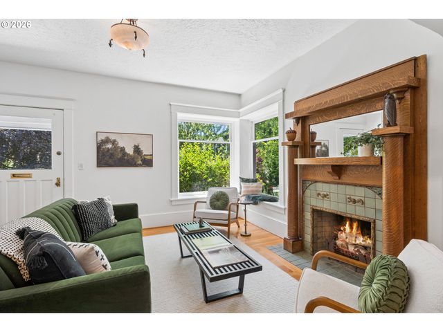 535 N SIMPSON St, Portland, OR 97217