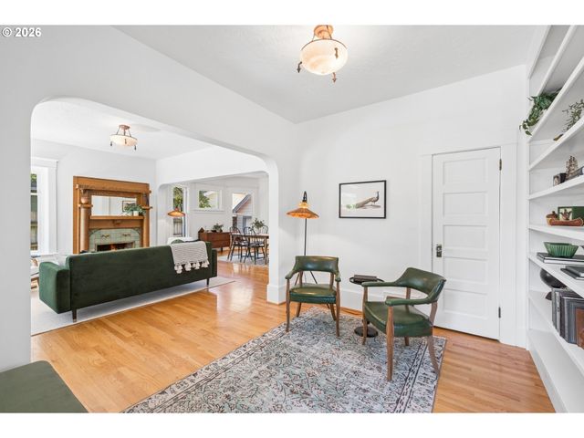 535 N SIMPSON St, Portland, OR 97217