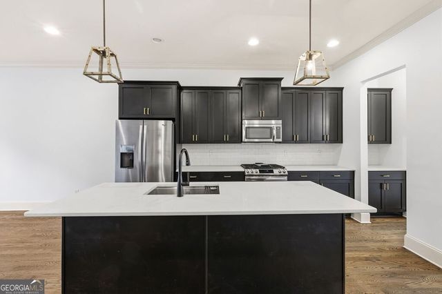 2085 Callaway Court NW, Atlanta, GA 30318