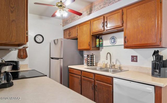 9420 E Speedway Blvd Unit 10, Tucson, AZ 85710