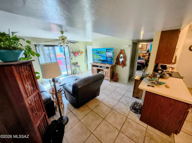 9420 E Speedway Blvd Unit 10, Tucson, AZ 85710