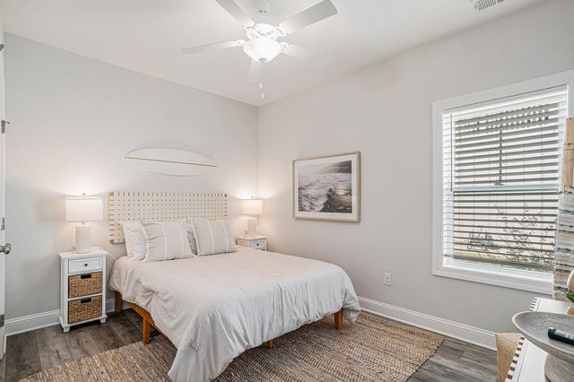 454 Wilcox Ave., Murrells Inlet, SC 29576