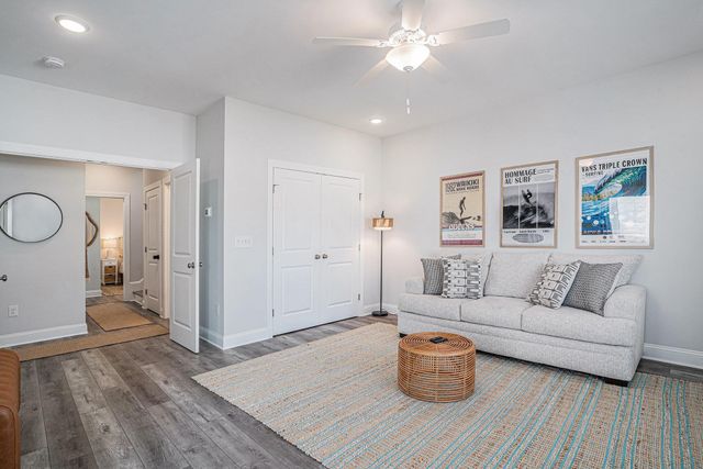 454 Wilcox Ave., Murrells Inlet, SC 29576