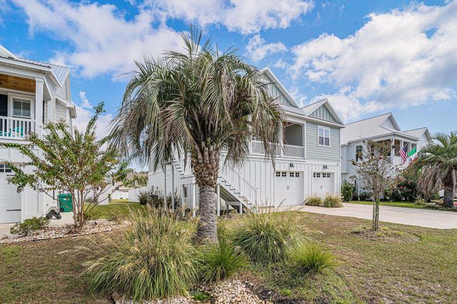 454 Wilcox Ave., Murrells Inlet, SC 29576