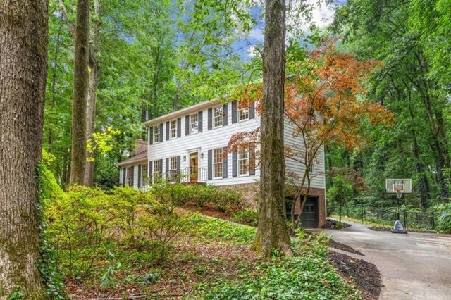 60 Camp Drive, Carrollton, GA 30117