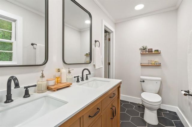 60 Camp Drive, Carrollton, GA 30117